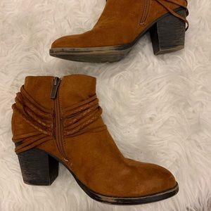 Chunky heel booties